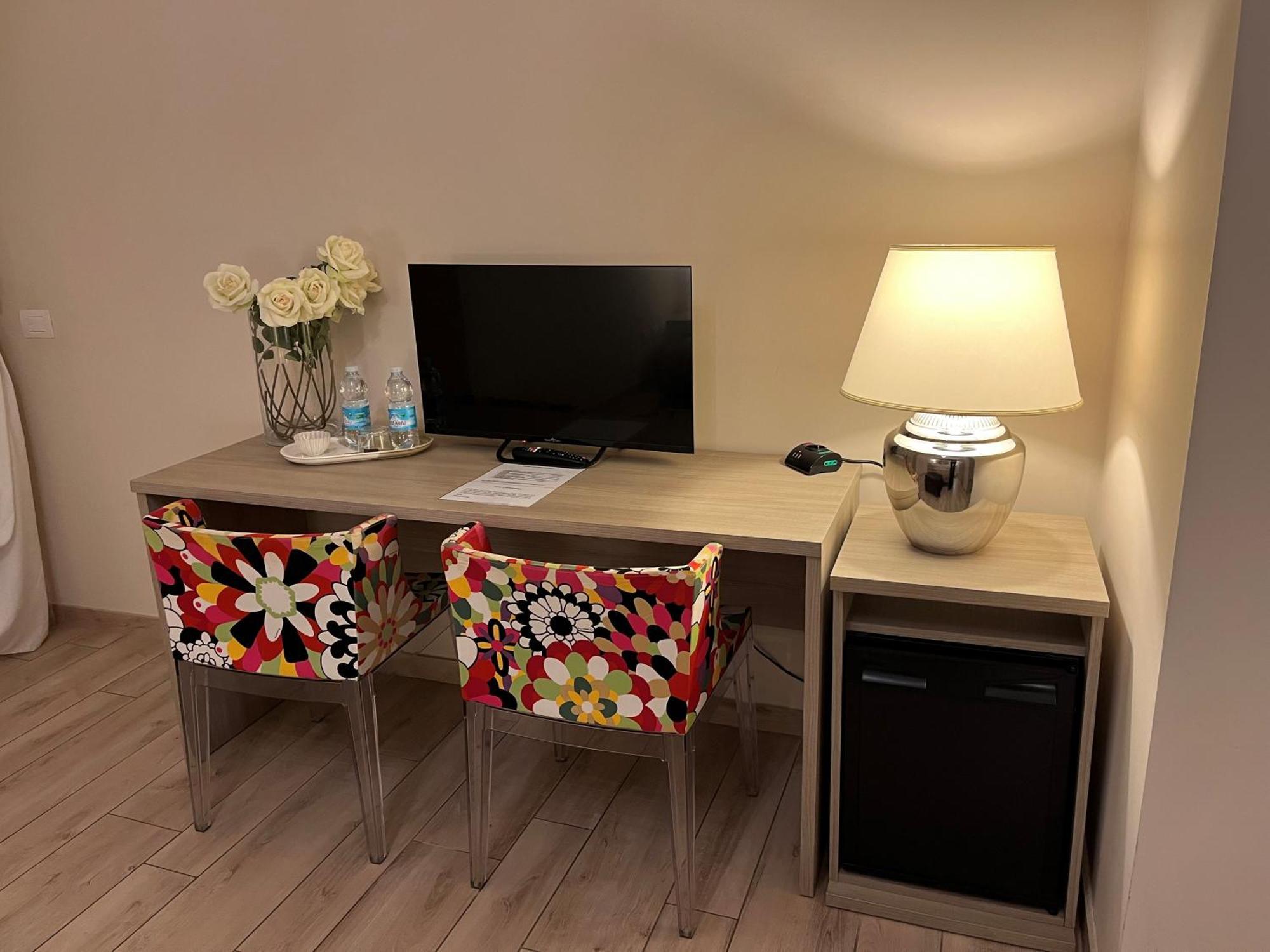 C.A.V. B&B Curiel20 산도나토밀라네세 외부 사진